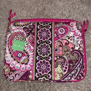 Vera Bradley Very Berry Paisley Laptop Sleeve BNWT